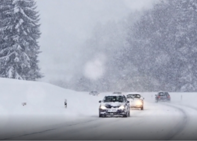 冰雪天氣開(kāi)車(chē)指南